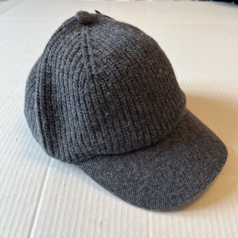 Design History DH OS Wool Blend Knit Gray Cap Adjustable  Strap NWT